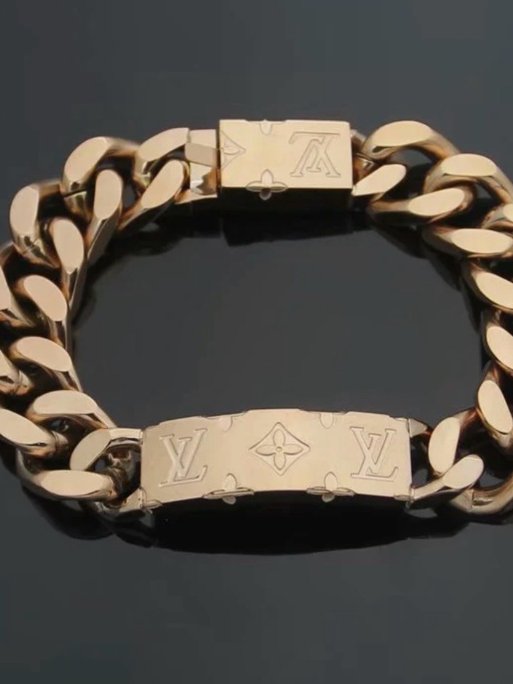 New 🔥LV Men’s Rose Gold Chain Link Band stamped made in Italy 🇮🇹
